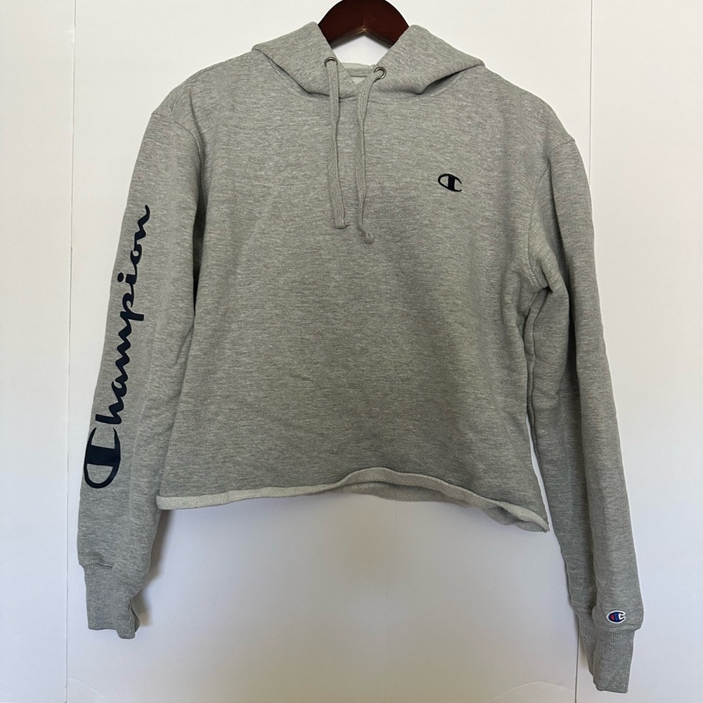 Champion Women’s Crop Top Hoodie Size M